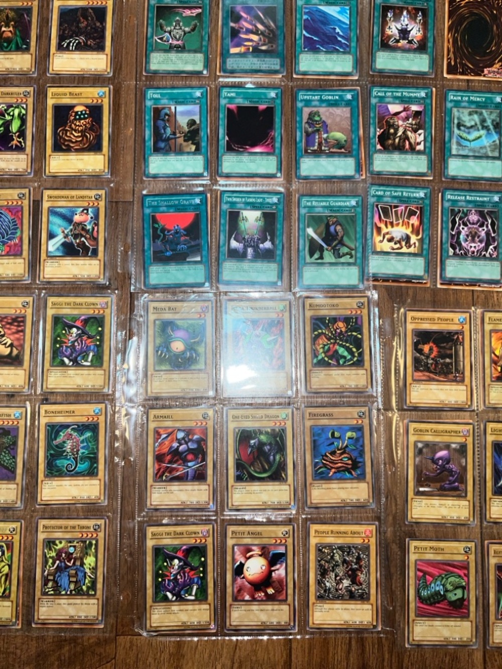 Yu-Gi-Oh! Trading Card Collection - Green/Blue/Brown
